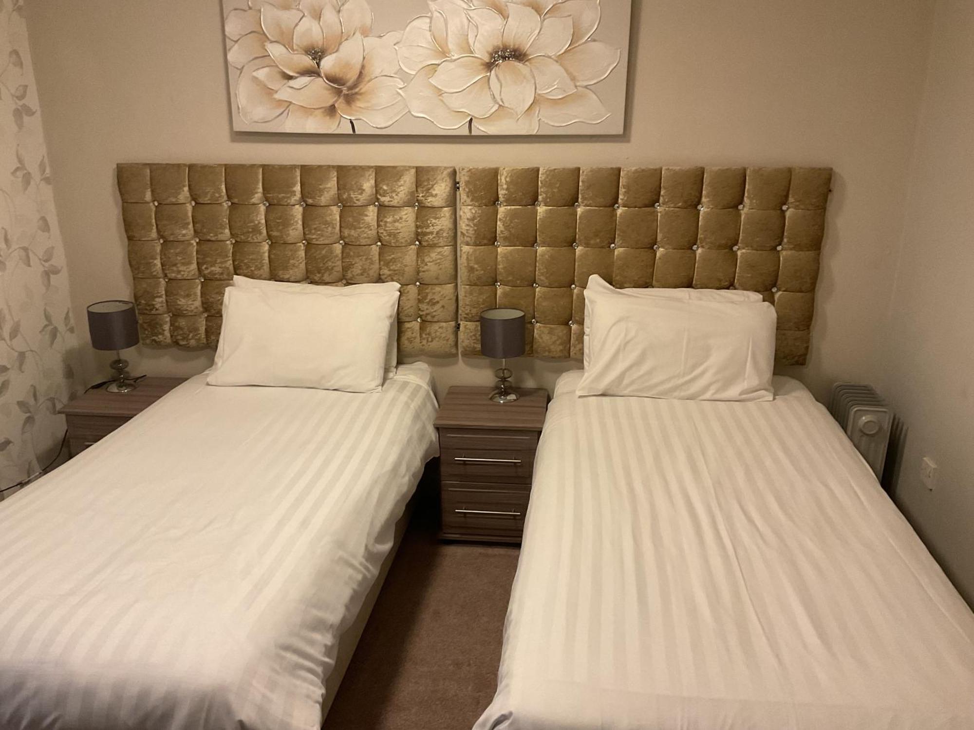 The Claremont Preston Hotel Екстериор снимка